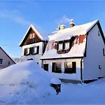 Max Casa de hóspedes